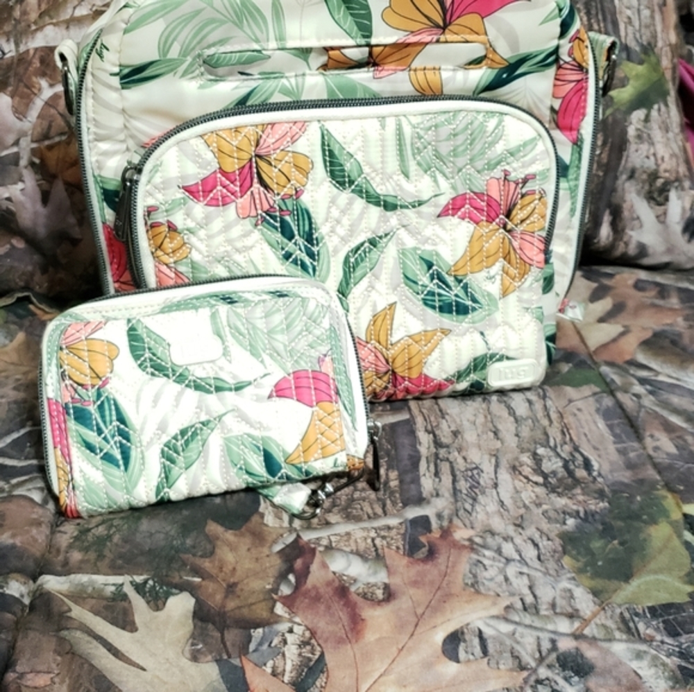 Lug Ranger with matching Rodeo wallet Lily Sand